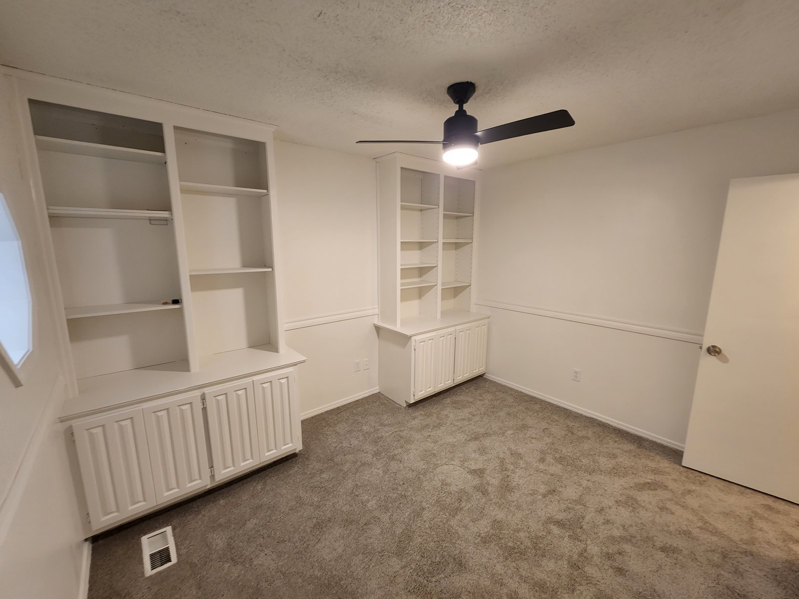 Interior painting project gallery - Project 139 - Image 8